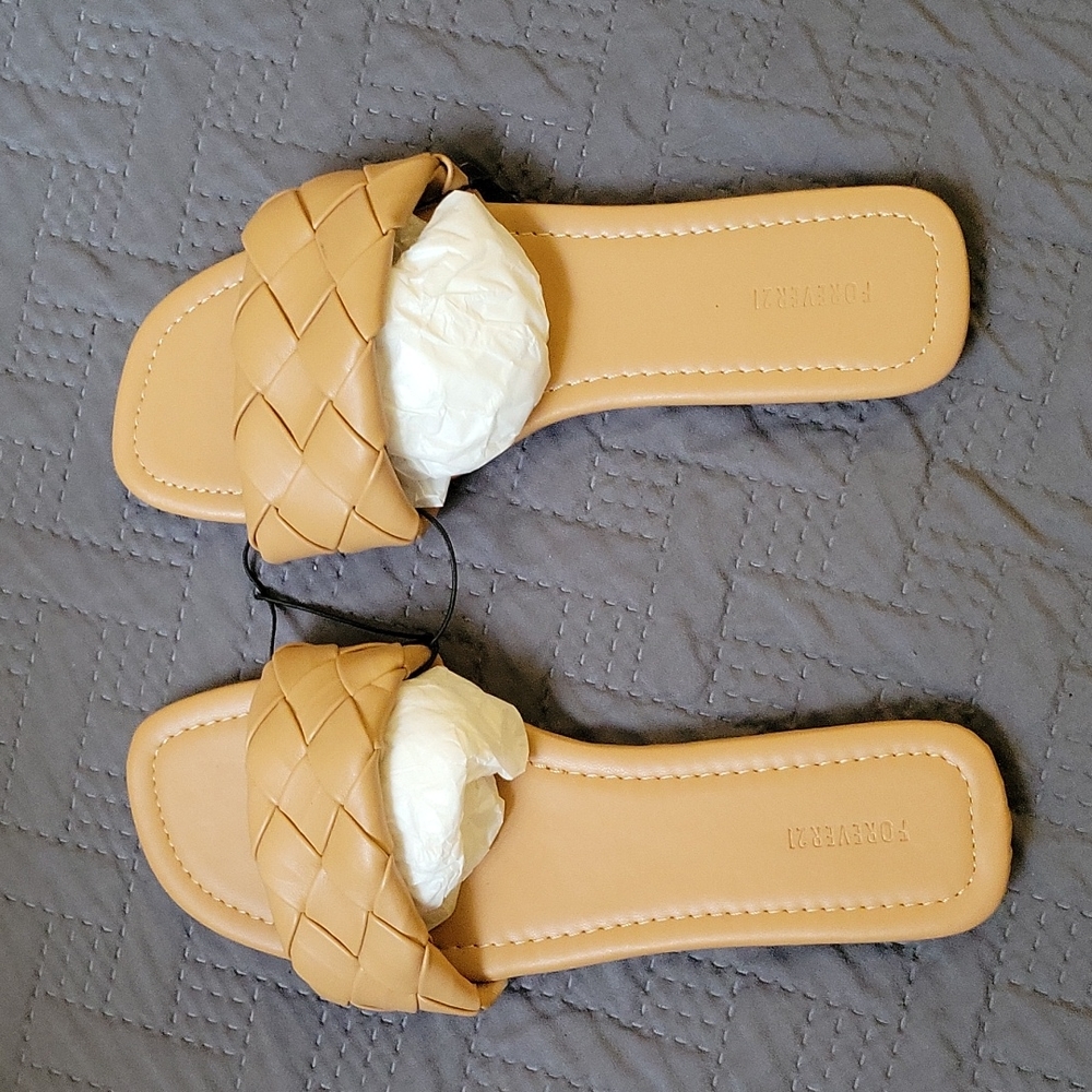 Sandal, Tan, Size US Women 8